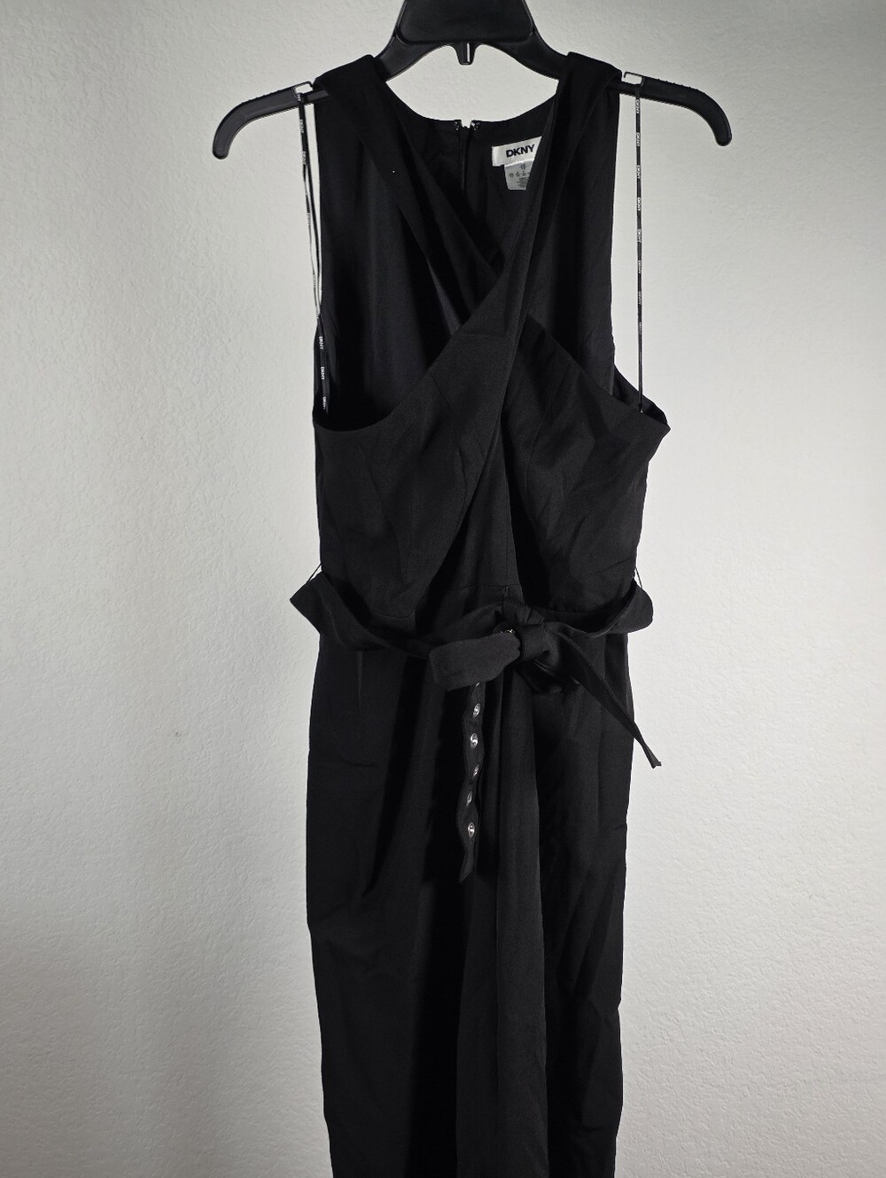 DKNY NWT Black Sleeveless Wide Leg Belted Jumpsuit Size 12 $139 Workwear Party - Picture 3 of 11